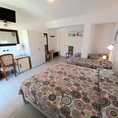 Residence Hotel Villa Mare-2